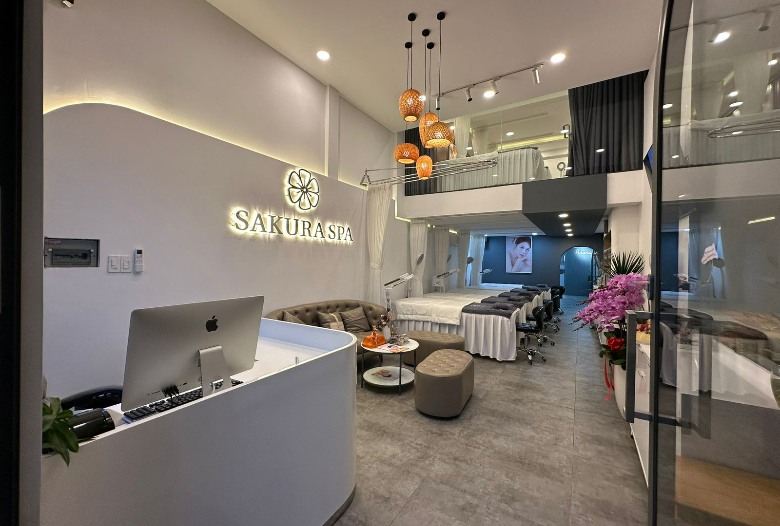 Sakura Spa-04b-1600x1080